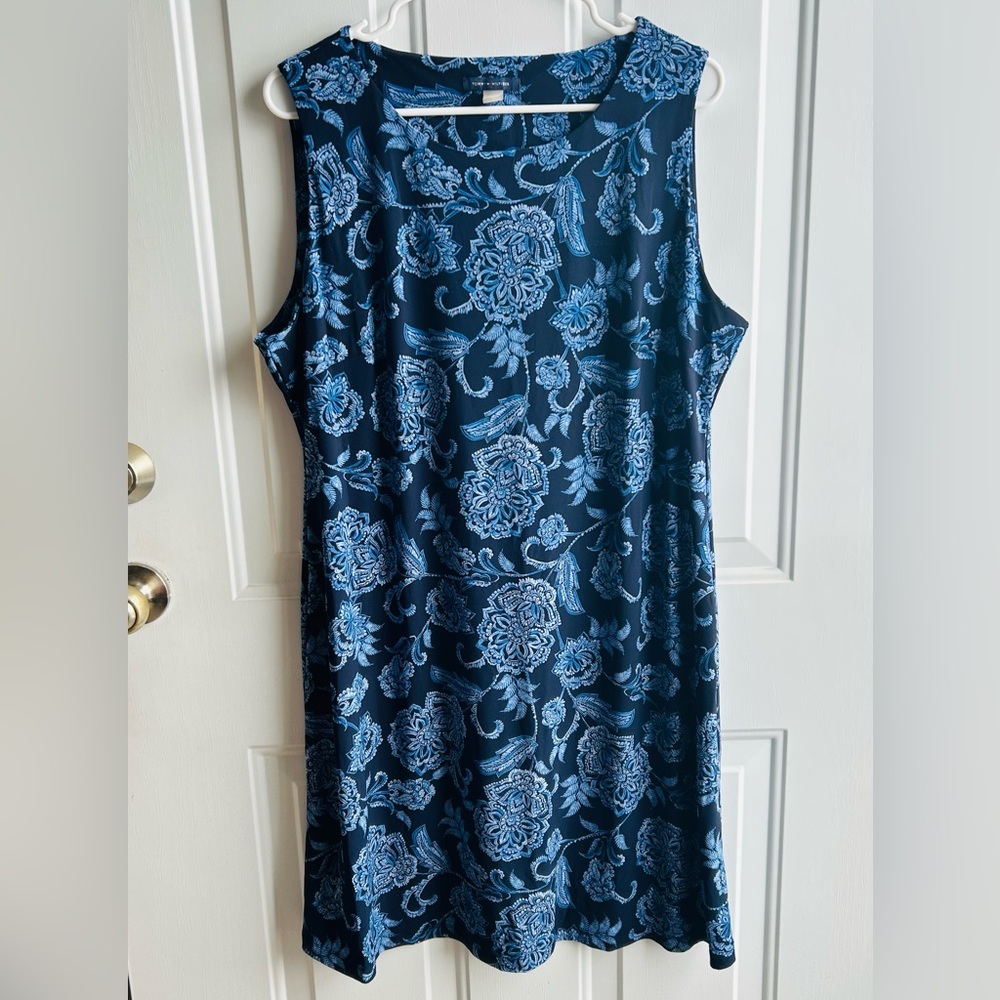 Tommy Hilfiger Blue Floral Sleeveless A-line Dress Women’s Size 16 Knee Length